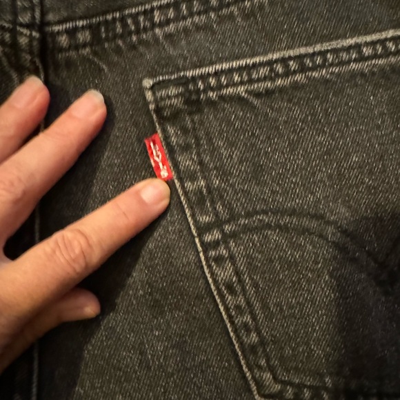 Levi’s Black denim Jean Shorts Distressed Hem
… - Picture 5 of 7